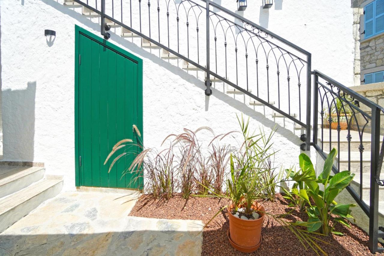 Pom Alacati Boutique Otel Cesme Exterior photo