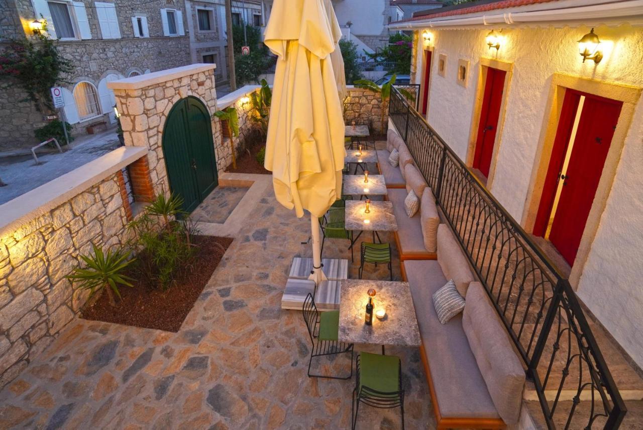 Pom Alacati Boutique Otel Cesme Exterior photo